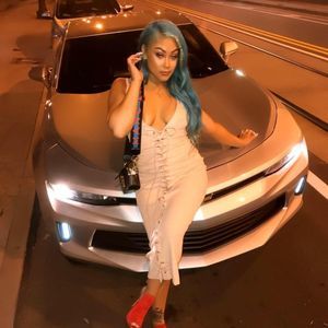 Meet your Posher, Jasmine